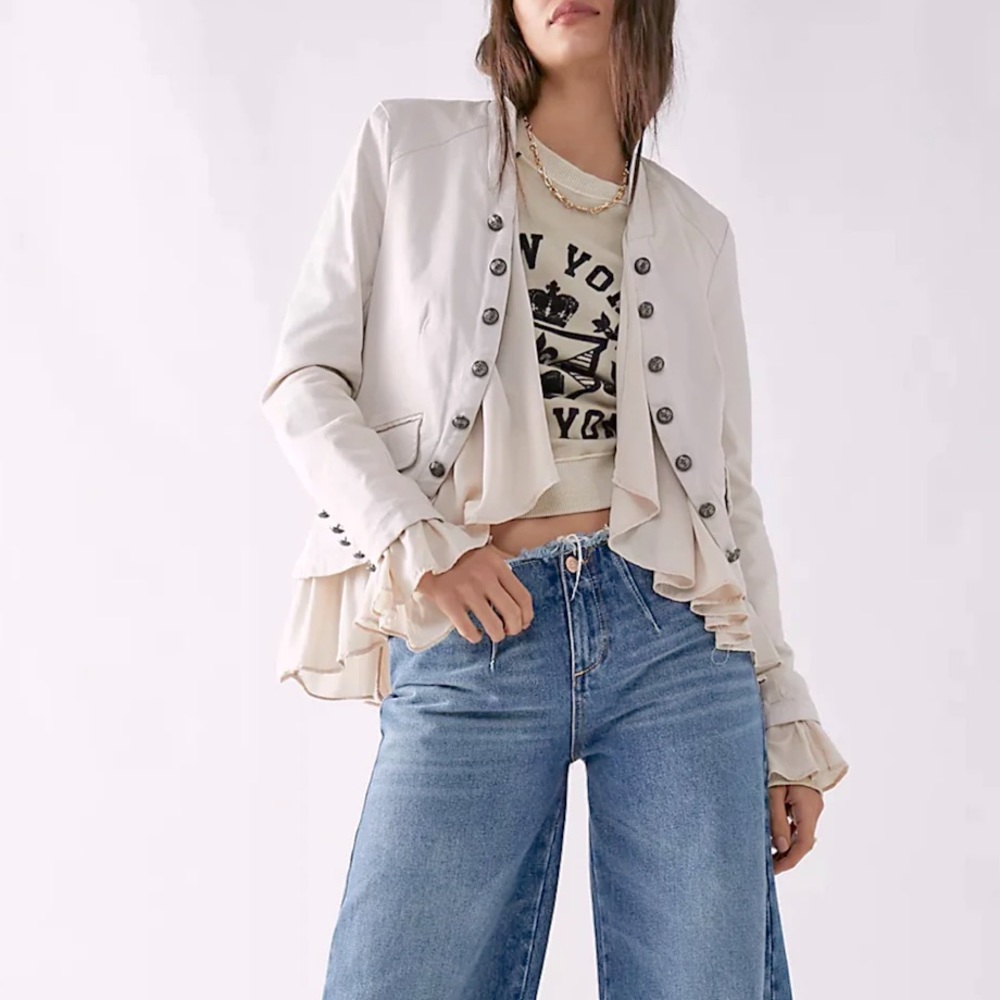 Free People Ruffles Romance Jacket Natural Size Small ❤️